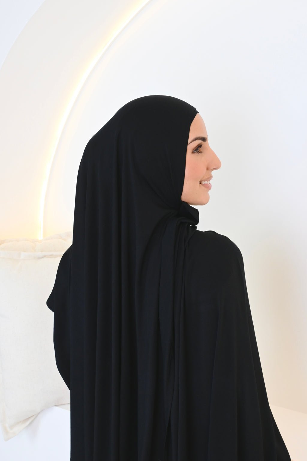Dark muse - With matching under cap